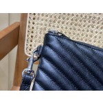 SAINT LAURENT 𝑴𝒐𝒏𝒐𝒈𝒓𝒂𝒎 𝑾𝒐𝒄  #440222