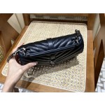 SAINT LAURENT 𝑴𝒐𝒏𝒐𝒈𝒓𝒂𝒎 𝒄𝒐𝒍𝒍𝒆𝒈𝒆 #392738 original leather