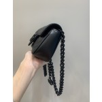 GUCCI 𝙈𝙖𝙧𝙢𝙤𝙣𝙩  #699757