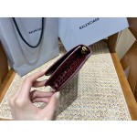 BALENCIAGA 𝘄𝗮𝗹𝗹𝗲𝘁 𝗼𝗻 𝗰𝗵𝗮𝗶𝗻 ▪️ crocodile print burgundy gold buckle