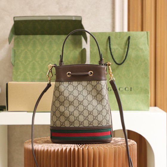 GUCCI 𝐎𝐩𝐡𝐢𝐝𝐚 𝐆𝐆 Classic Family Bucket Bag #550621