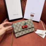 GUCCI  𝗌𝗎𝗉𝗋𝖾𝗆𝖾 𝗆𝗂𝗇𝗂 𝗐𝗂𝗍𝗁 𝖼𝗁𝖾𝗋𝗋𝗂𝖾𝗌 # 481291