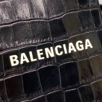 BALENCIAGA 𝗦𝗵𝗼𝗽𝗽𝗶𝗻𝗴 𝗯 𝗮𝗴 Crocodile shopping paper bag