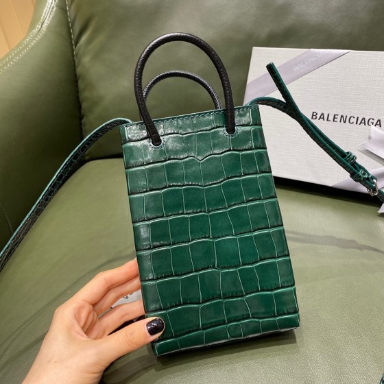 BALENCIAGA 𝗦𝗵𝗼𝗽𝗽𝗶𝗻𝗴 𝗯 𝗮𝗴 Crocodile shopping paper bag