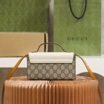 GUCCI 𝙥𝙖𝙙𝙡𝙤𝙘𝙠 series new member genuine leather #652683
