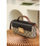 GUCCI 𝙥𝙖𝙙𝙡𝙤𝙘𝙠 series new member genuine leather #652683