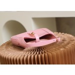 GUCCI  𝐉𝐚𝐜𝐤𝐢𝐞 𝐌𝐢𝐧𝐢 𝟭𝟵𝟲𝟭 #637091