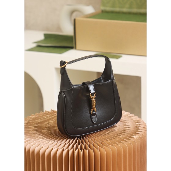 GUCCI  𝐉𝐚𝐜𝐤𝐢𝐞 𝐌𝐢𝐧𝐢 𝟭𝟵𝟲𝟭 #637091