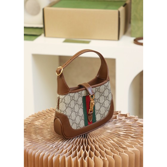 GUCCI 𝐉𝐚𝐜𝐤𝐢𝐞 𝟭𝟵𝟲𝟭 series #636706