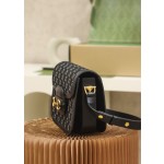 GUCCI 𝟏𝟗𝟓𝟓 𝐃𝐞𝐧𝐢𝐦Black Denim Denim Series #602204