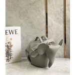 LOEWE catwalk style big elephant 🐘