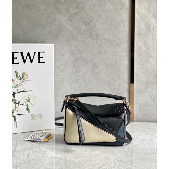LOEWE super mini Puzzle bag