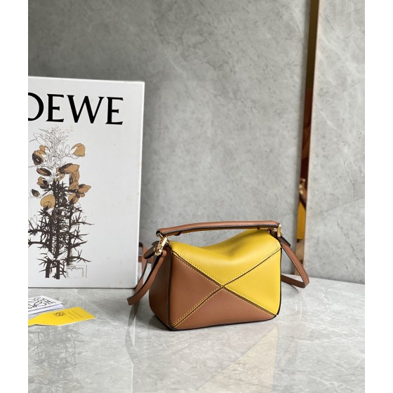 LOEWE super mini Puzzle bag
