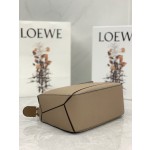 LOEWE    Puzzle bag