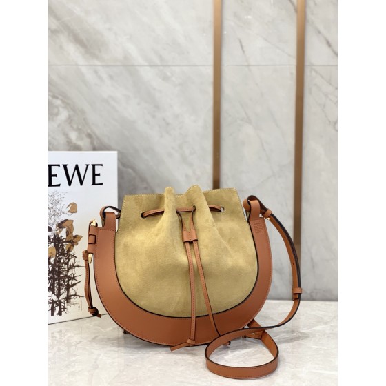 LOEWE Horseshoe flying saucer bag