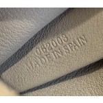 LOEWE Horseshoe flying saucer bag