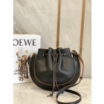 LOEWE Horseshoe flying saucer bag