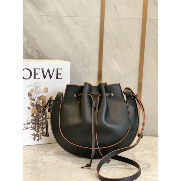 LOEWE Horseshoe flying saucer bag