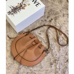 LOEWE Horseshoe flying saucer bag