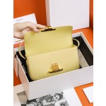 𝐂𝐞𝐥𝐢𝐧𝐞  𝐓𝐑𝐈𝐎𝐌𝐏𝐇𝐄 #194143