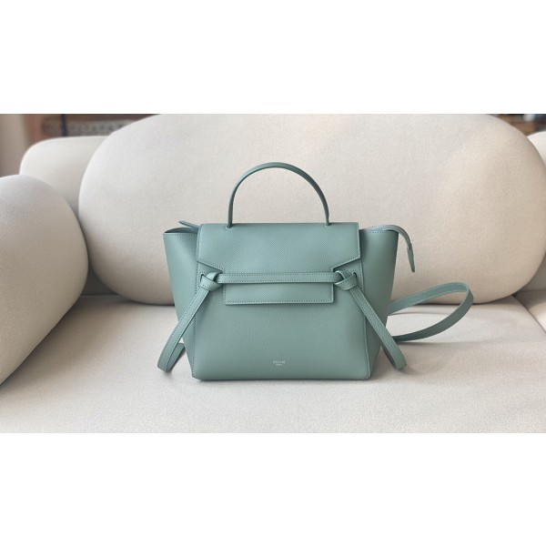 𝐂𝐞𝐥𝐢𝐧𝐞 BELT MICRO BAG in grained calfskin