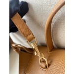 𝐂𝐞𝐥𝐢𝐧𝐞 Belt Bag Catfish Bag Small Grained Calfskin