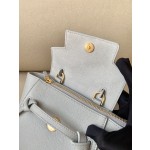 𝐂𝐞𝐥𝐢𝐧𝐞 𝐛𝐞𝐥𝐭 𝐩𝐢𝐜𝐨 𝟏𝟔𝐜𝐦 Grained Calfskin Bag