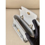 𝐂𝐞𝐥𝐢𝐧𝐞 𝐛𝐞𝐥𝐭 𝐩𝐢𝐜𝐨 𝟏𝟔𝐜𝐦 Grained Calfskin Bag