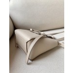 𝐂𝐞𝐥𝐢𝐧𝐞 𝐛𝐞𝐥𝐭 𝐩𝐢𝐜𝐨 𝟏𝟔𝐜𝐦 Grained Calfskin Bag