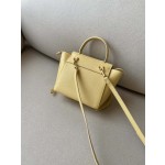 𝐂𝐞𝐥𝐢𝐧𝐞 𝐛𝐞𝐥𝐭 𝐩𝐢𝐜𝐨 𝟏𝟔𝐜𝐦 Grained Calfskin Bag