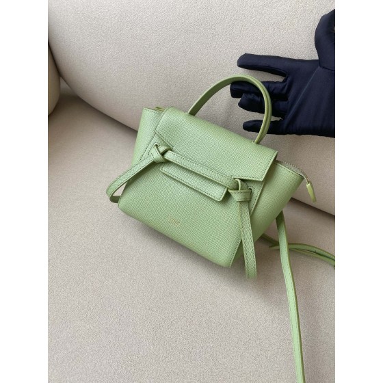 𝐂𝐞𝐥𝐢𝐧𝐞 𝐛𝐞𝐥𝐭 𝐩𝐢𝐜𝐨 𝟏𝟔𝐜𝐦 Grained Calfskin Bag