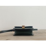 𝐂𝐞𝐥𝐢𝐧𝐞 Box Teen bag in polished calfskin