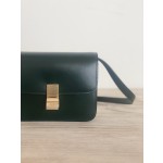 𝐂𝐞𝐥𝐢𝐧𝐞 Box Teen bag in polished calfskin
