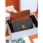 𝐂𝐞𝐥𝐢𝐧𝐞 𝙏𝙍𝙄𝙊𝙈𝙋𝙃𝙀 Arc de Triomphe #194142