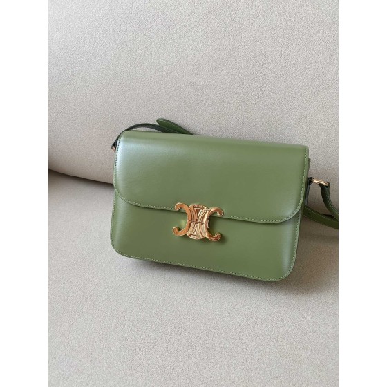 𝐂𝐞𝐥𝐢𝐧𝐞 Triomphe Medium 22.5cm