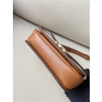 𝐂𝐞𝐥𝐢𝐧𝐞 Triomphe Medium 22.5cm