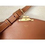 𝐂𝐞𝐥𝐢𝐧𝐞 Triomphe Medium 22.5cm