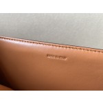 𝐂𝐞𝐥𝐢𝐧𝐞 Triomphe Medium 22.5cm