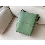 𝐂𝐞𝐥𝐢𝐧𝐞 SANGLE BUCKET bucket bag in soft grained calfskin