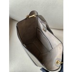 𝐂𝐞𝐥𝐢𝐧𝐞 SANGLE BUCKET bucket bag in soft grained calfskin