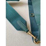 𝐂𝐞𝐥𝐢𝐧𝐞 SANGLE BUCKET bucket bag in soft grained calfskin