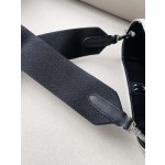 𝐂𝐞𝐥𝐢𝐧𝐞 SANGLE BUCKET Small wide striped fabric bucket bag