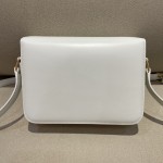 𝐂𝐞𝐥𝐢𝐧𝐞 Triomphe teen 18.5cm