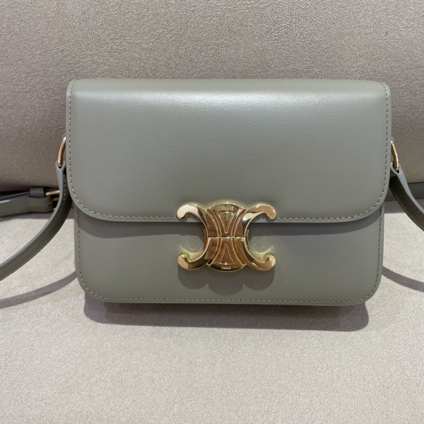 𝐂𝐞𝐥𝐢𝐧𝐞 Triomphe teen 18.5cm