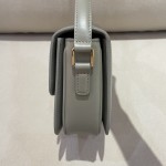 𝐂𝐞𝐥𝐢𝐧𝐞 Triomphe teen 18.5cm