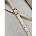 𝐂𝐞𝐥𝐢𝐧𝐞 Triomphe teen 18.5cm