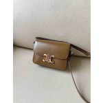 𝐂𝐞𝐥𝐢𝐧𝐞 Triomphe teen 18.5cm