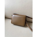 𝐂𝐞𝐥𝐢𝐧𝐞 Triomphe teen 18.5cm