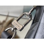 𝐋𝐎𝐔𝐈𝐒 𝐕𝐔𝐈𝐓𝐓𝐎𝐍 N40445 Voyage Small Briefcase