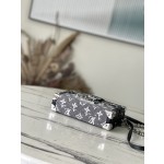 𝐋𝐎𝐔𝐈𝐒 𝐕𝐔𝐈𝐓𝐓𝐎𝐍 top original single M21462 Petite Malle handbag